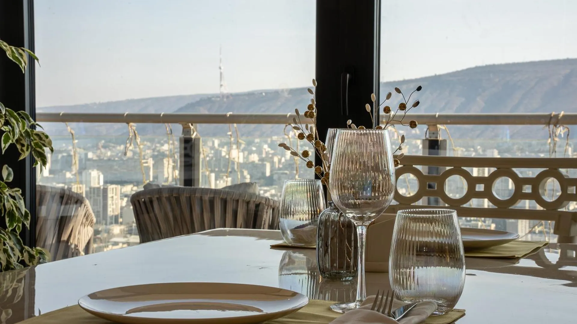 Panorama Lisi Grand Hotel Tbilisi
