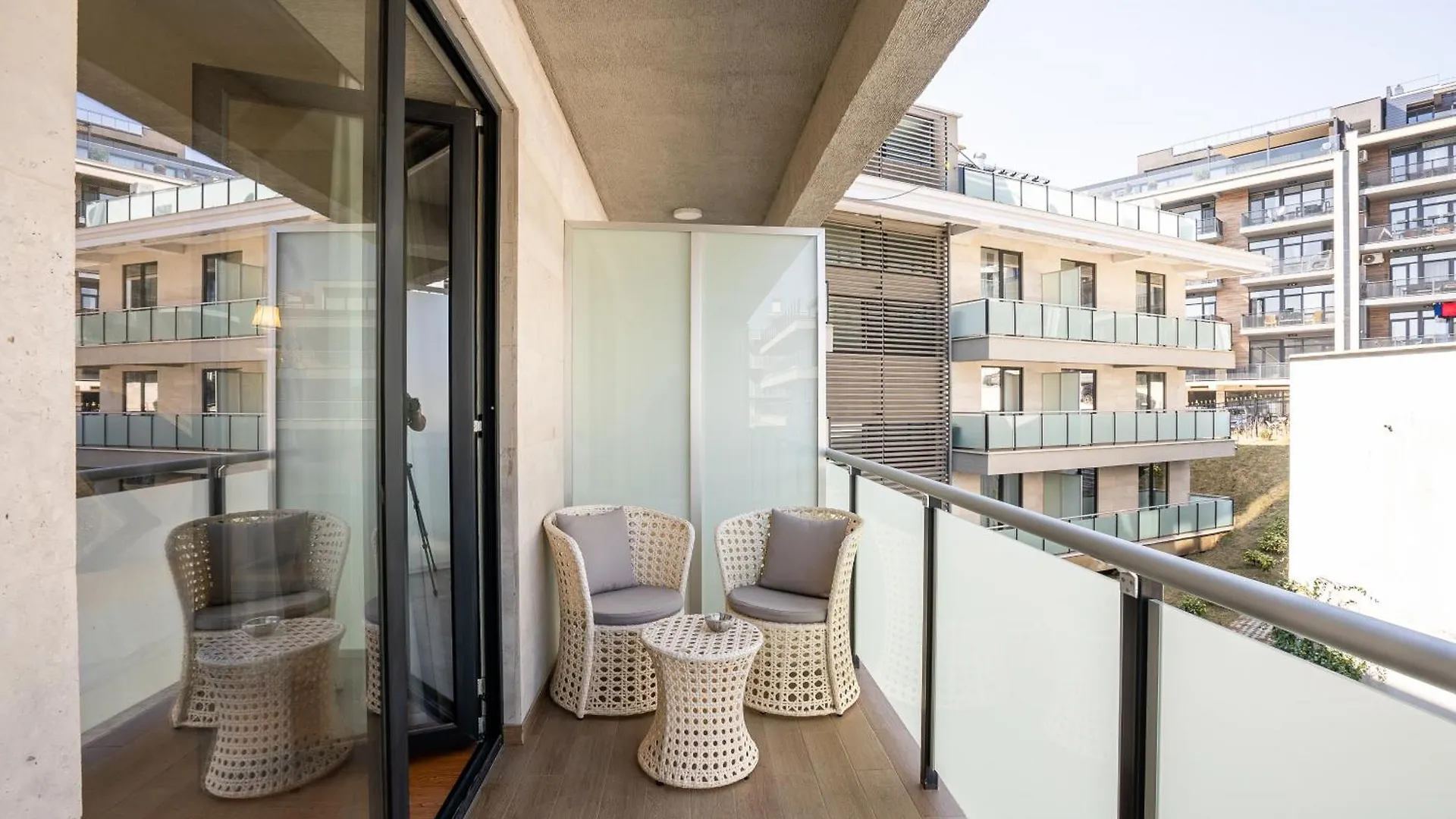 Panorama Lisi Grand Hotel تبليسي